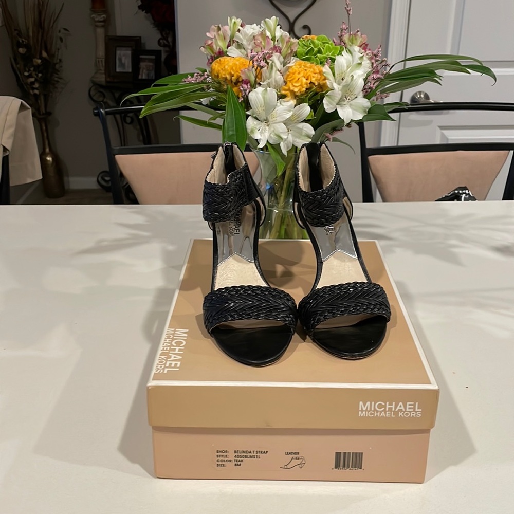 Michael Korda Belinda T Strap ( Wore once)